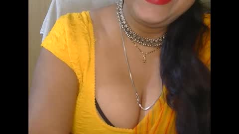 aaradhya_sexy_88 online show from 18, 1, 2026