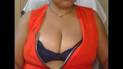 aaradhya_sexy_88 online show from 17, 3, 2026