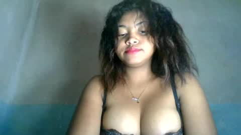 Snapshot of aariciah chatting on 27, 7, 2026 aariciah online show from 27, 7, 2026