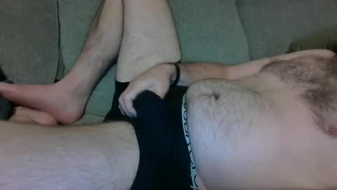 Snapshot of aaron082 chatting on 27, 5, 2026 aaron082 online show from 27, 5, 2026