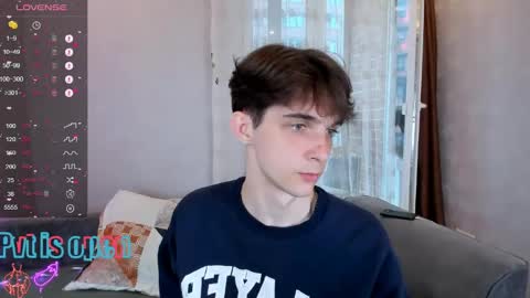 Snapshot of aaron_bang chatting on 9, 5, 2026 Aaron Bang online show from 9, 5, 2026