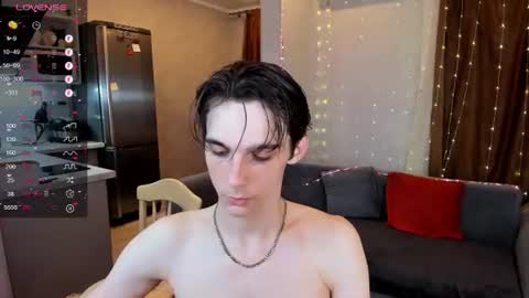Snapshot of aaron_bang chatting on 27, 6, 2026 Aaron Bang online show from 27, 6, 2026