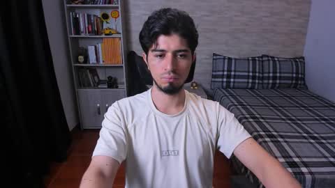 Aaron online show from 17, 12, 2025