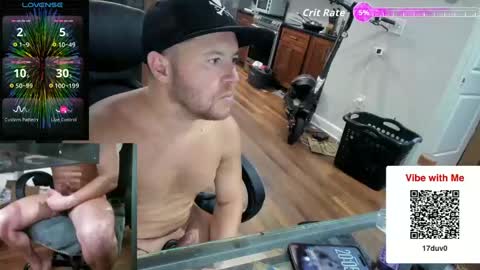 Snapshot of aaron_skye chatting on 24, 11, 2025 Aaron Skye online show from 24, 11, 2025