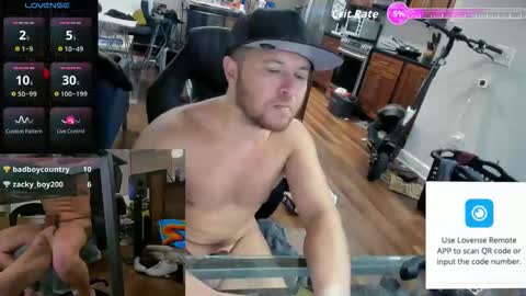 Snapshot of aaron_skye chatting on 26, 11, 2025 Aaron Skye online show from 26, 11, 2025