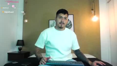 Snapshot of aaron_williams09 chatting on 8, 3, 2025 Your aron online show from 8, 3, 2025