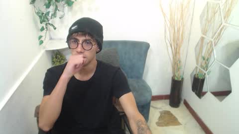 Aaron online show from 9, 2, 2026