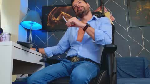 Aaron online show from 15, 9, 2025