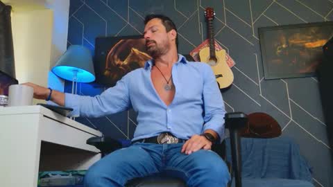 Aaron online show from 27, 9, 2025