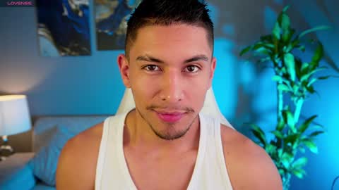 AARON  online show from 2, 1, 2025