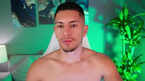 AARON  online show from 5, 1, 2025