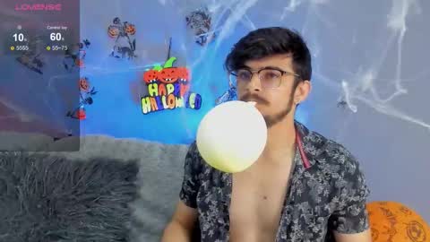 aaronfuentes7 online show from 15, 10, 2025