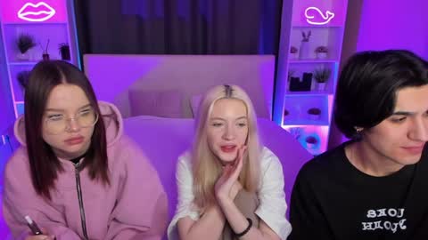 Fiona and Harry online show from 25, 1, 2025