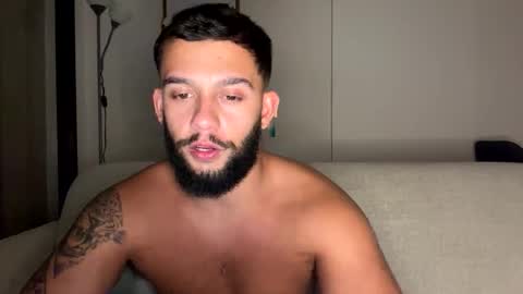 Abbie xo online show from 14, 4, 2026