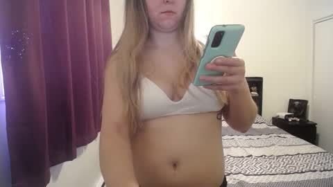 Snapshot of abbixo chatting on 7, 3, 2025 Abbixo online show from 7, 3, 2025