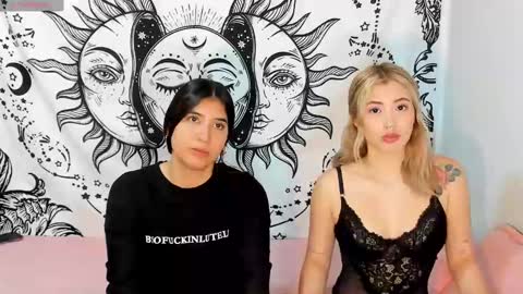 Snapshot of abby_and_lana chatting on 24, 2, 2025    ABBY  LANNA     online show from 24, 2, 2025