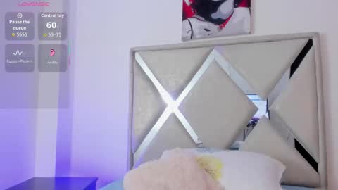 Snapshot of abby_jones2 chatting on 24, 11, 2025 abby jones online show from 24, 11, 2025