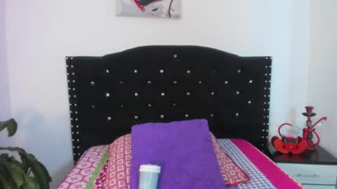 Snapshot of abby_jones2 chatting on 18, 7, 2026 abby jones online show from 18, 7, 2026