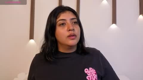 Snapshot of abby_millerr_ chatting on 17, 7, 2026 Abbygail online show from 17, 7, 2026