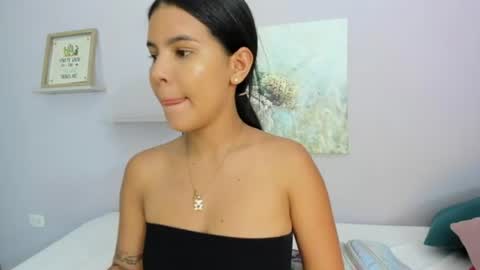 Snapshot of abby_stonne_ chatting on 27, 7, 2026 ABBY STONNE online show from 27, 7, 2026