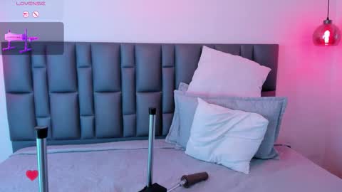 abbyadams23 online show from 9, 11, 2025