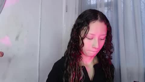 Snapshot of abbycutecs chatting on 9, 10, 2025 abbycute online show from 9, 10, 2025
