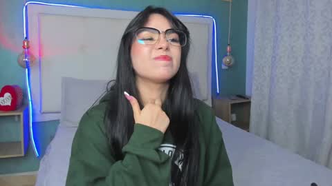 Abby Dixon  online show from 5, 2, 2025