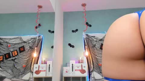 Abby Dixon  online show from 29, 10, 2025