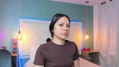 Snapshot of abbydixon1 chatting on 4, 2, 2026 Abby Dixon online show from 4, 2, 2026