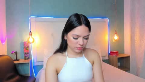 Snapshot of abbydixon1 chatting on 7, 2, 2026 Abby Dixon online show from 7, 2, 2026