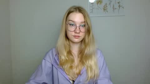 Snapshot of abbymoore__ chatting on 4, 11, 2025 Abby Lovense is active online show from 4, 11, 2025