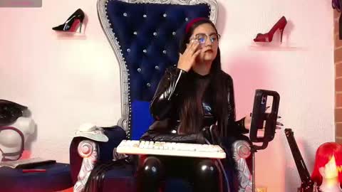 Miss Abby online show from 22, 9, 2025