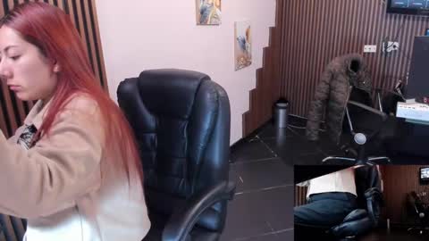 Abby Stones online show from 10, 11, 2025