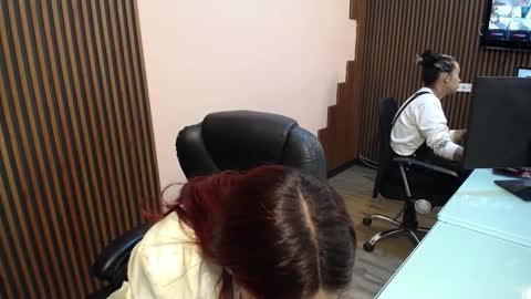 Snapshot of abbystones chatting on 12, 1, 2026 Abby Stones online show from 12, 1, 2026