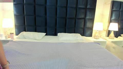 Abigail online show from 8, 4, 2026