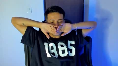 Independence model AbelAsburgo online show from 16, 1, 2025