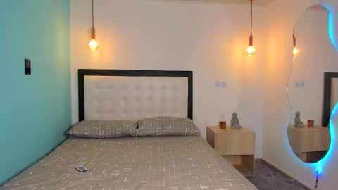  Abella and Kendra  online show from 24, 9, 2025