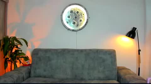  Abella and Kendra  online show from 18, 3, 2026