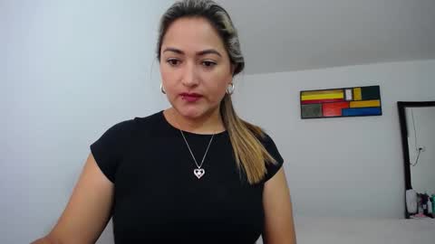 ximena online show from 29, 1, 2025