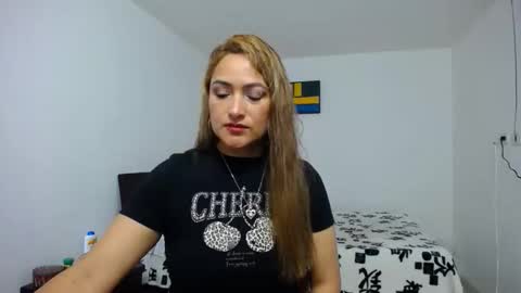 ximena online show from 27, 11, 2025