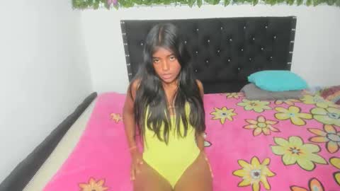 Snapshot of abigail_hot10 chatting on 16, 10, 2025 abigail_hot10 online show from 16, 10, 2025