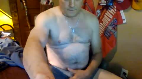 Snapshot of aboringguy chatting on 1, 6, 2026 aboringguy online show from 1, 6, 2026
