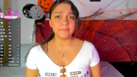abril_gomez_11 online show from 29, 10, 2025