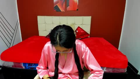 ABRIL online show from 6, 12, 2024