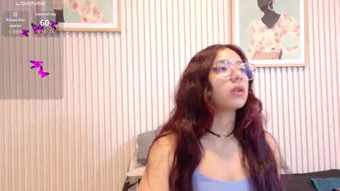Snapshot of abrilmirren chatting on 4, 2, 2026 abrilmirren online show from 4, 2, 2026