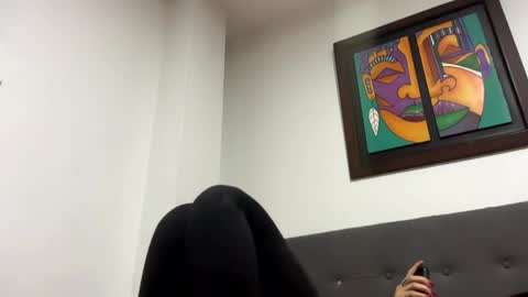 abrilsantosxo online show from 14, 5, 2026