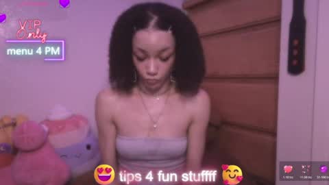 Snapshot of abruisedpeach chatting on 2, 7, 2026 Peach online show from 2, 7, 2026