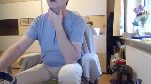 Snapshot of ach471 chatting on 22, 10, 2025 ach471 online show from 22, 10, 2025