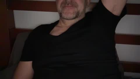 Snapshot of achtinch chatting on 1, 2, 2025 ACHTINCH online show from 1, 2, 2025