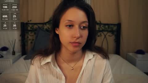 Lily n Jenny online show from 19, 9, 2025